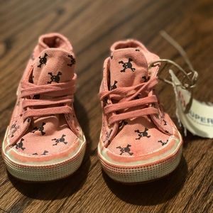 Brand new never been worn Superga size 24 (8) Kids